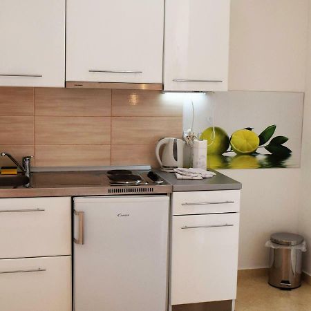 Iva Apartmani Tribalj Exterior foto